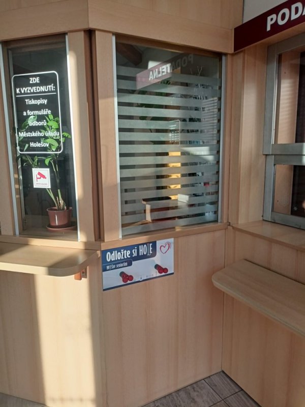 Instalace držáků Gnubbel v Holešově na úřadě